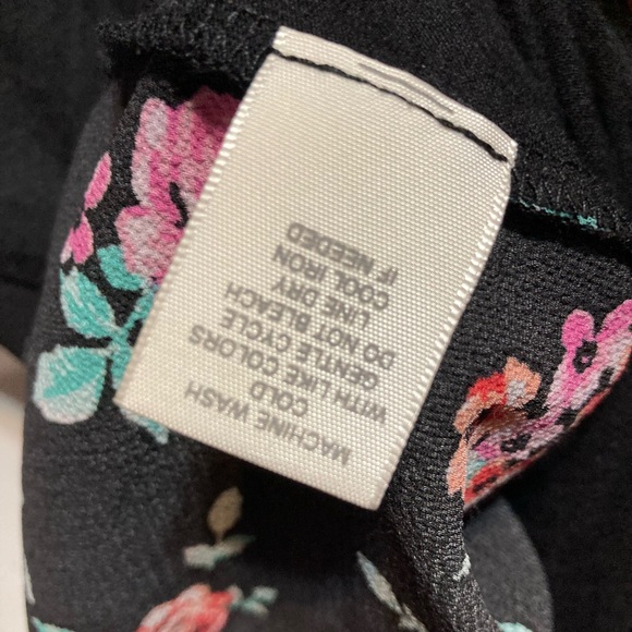 No Comment Plus 3X Black Floral Strappy Back Top EUC 13005 - Picture 6 of 7